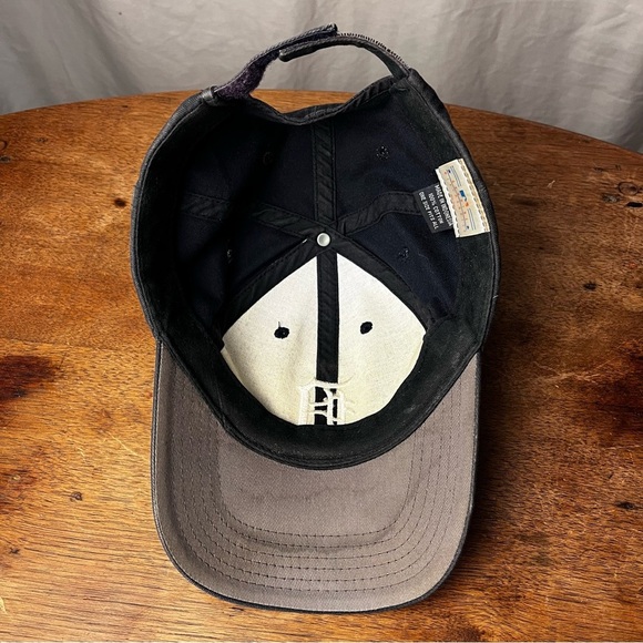 MLB | Black Detroit Tigers Adjustable Baseball Cap, One Size - Picture 6 of 7